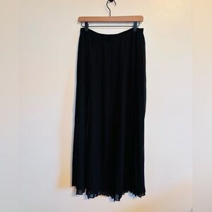 Sparkle and Fade black maxi high waisted skirt size 10 with side zipper